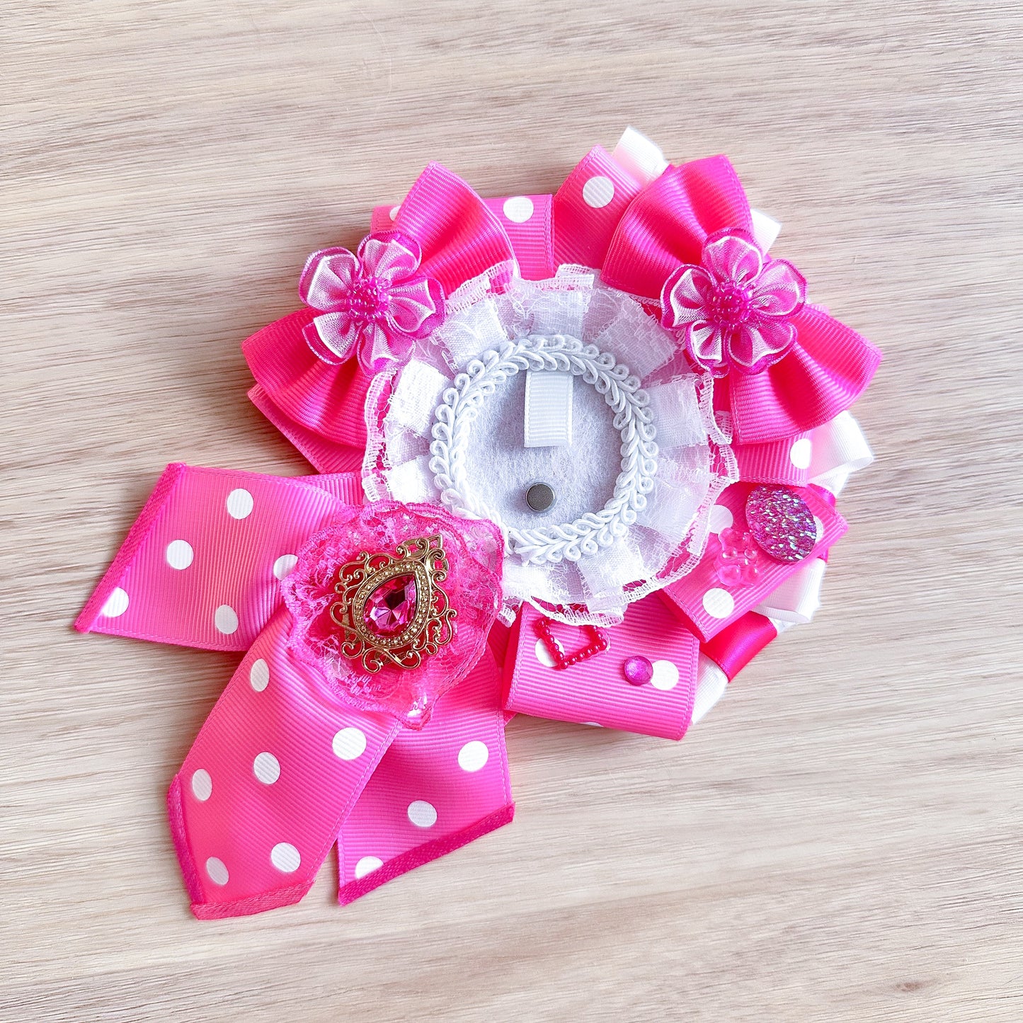 Parfait Parlour Auction