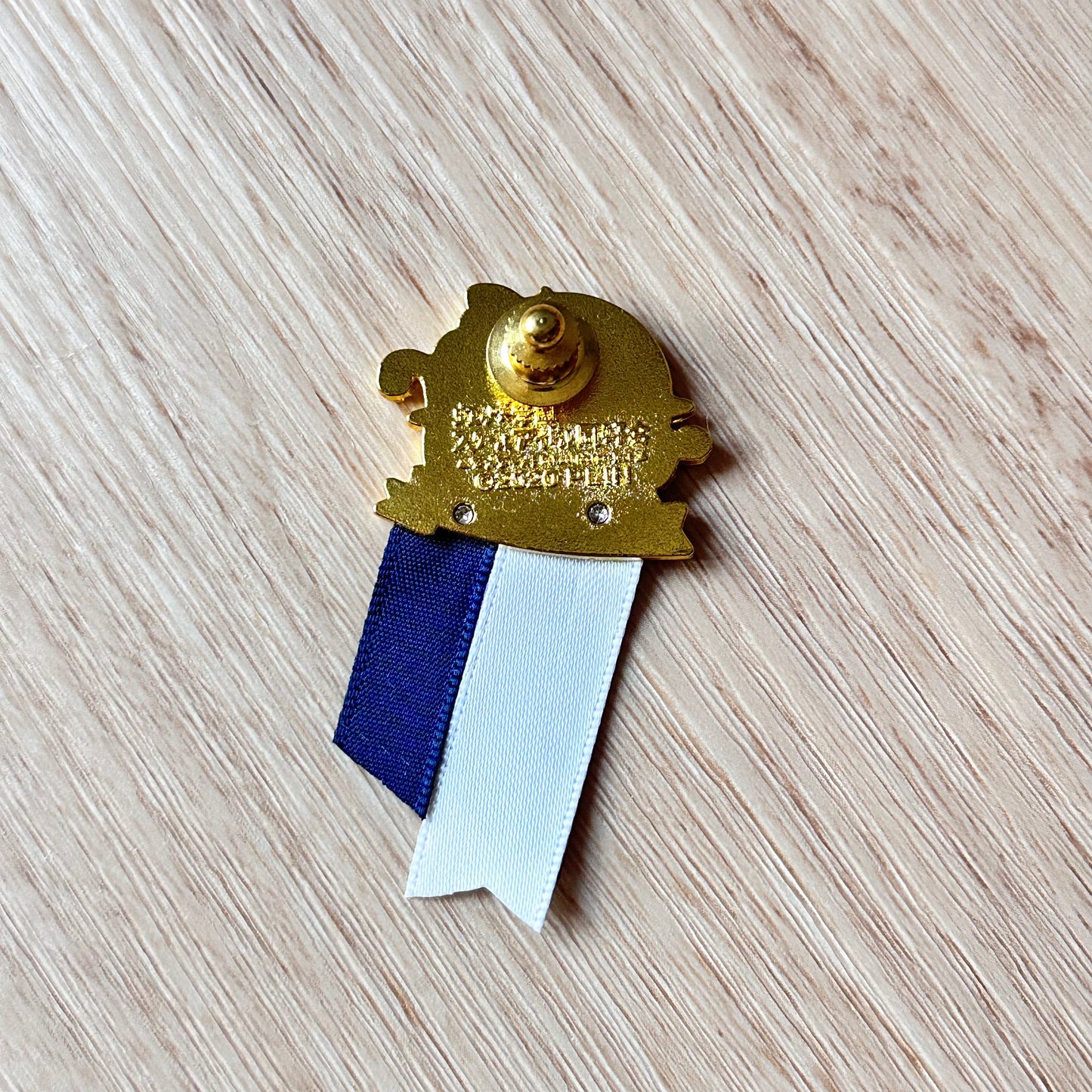 Love Live! Nijigasaki Kanata Konoe 4th Live Mini Ribbon Pin (Pre-Loved)