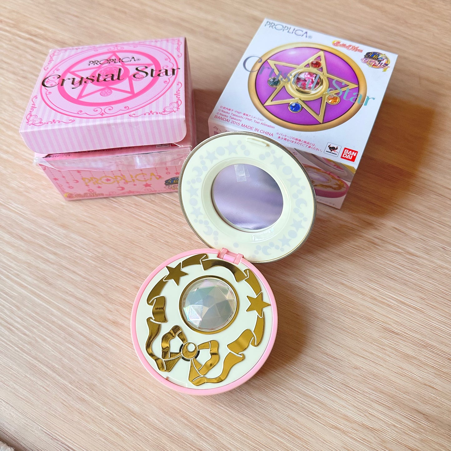 Sailor Moon Proplica - Crystal Star Compact (Pre-Loved)