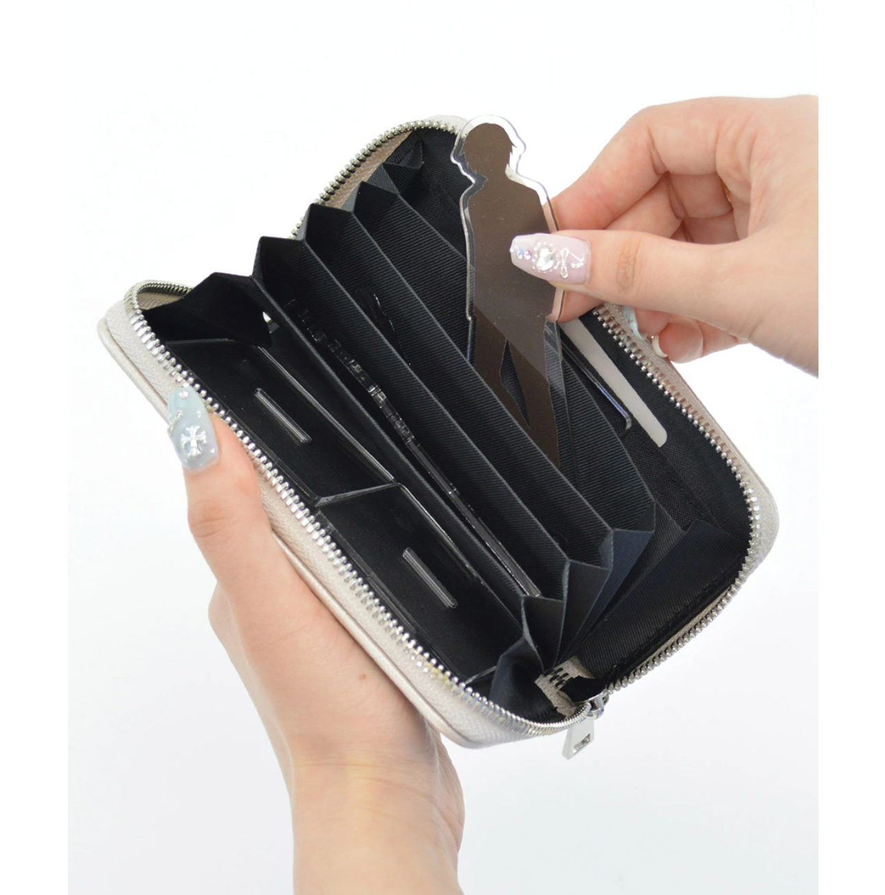 Appel Toi Acrylic Stand Wallet